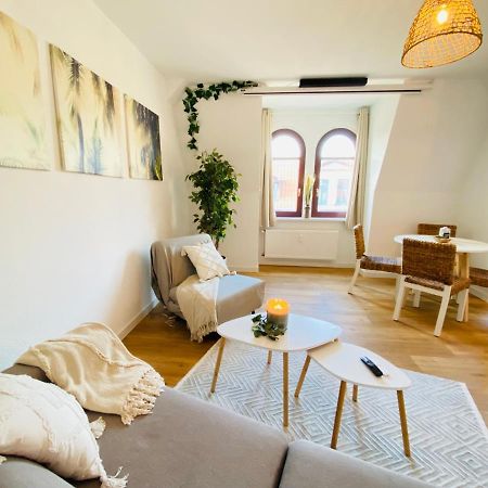 Home Cinema - Balcony - Wi-Fi & Streams Magdeburg Exterior photo